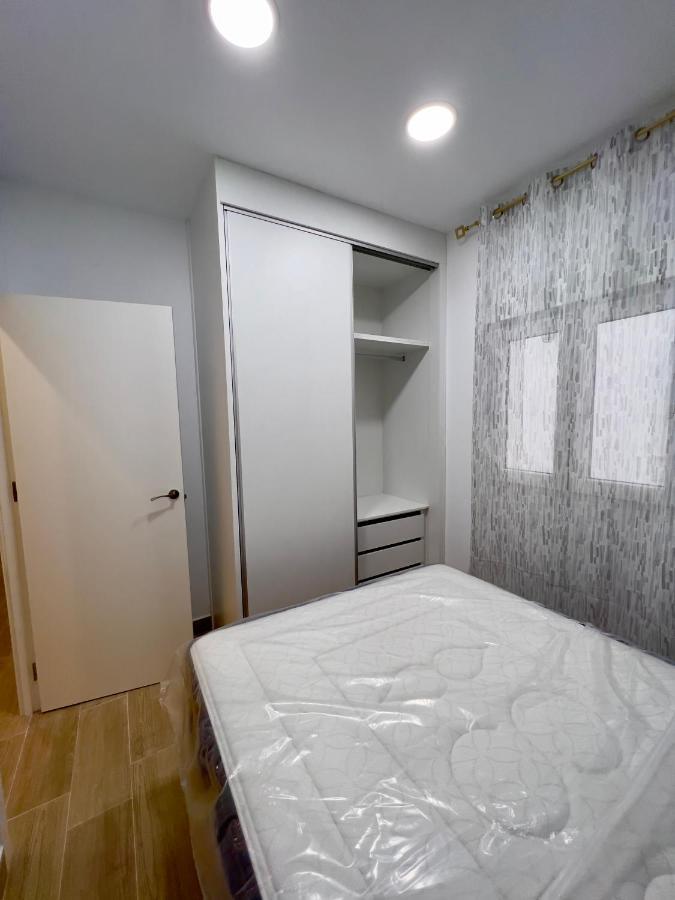 Rockside Residences Suites La Linea La Línea de la Concepción 外观 照片